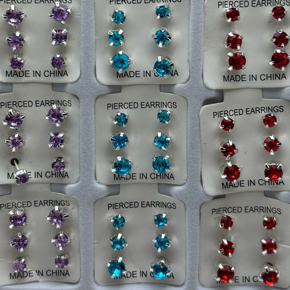 Brand New 27 pairs of earrings